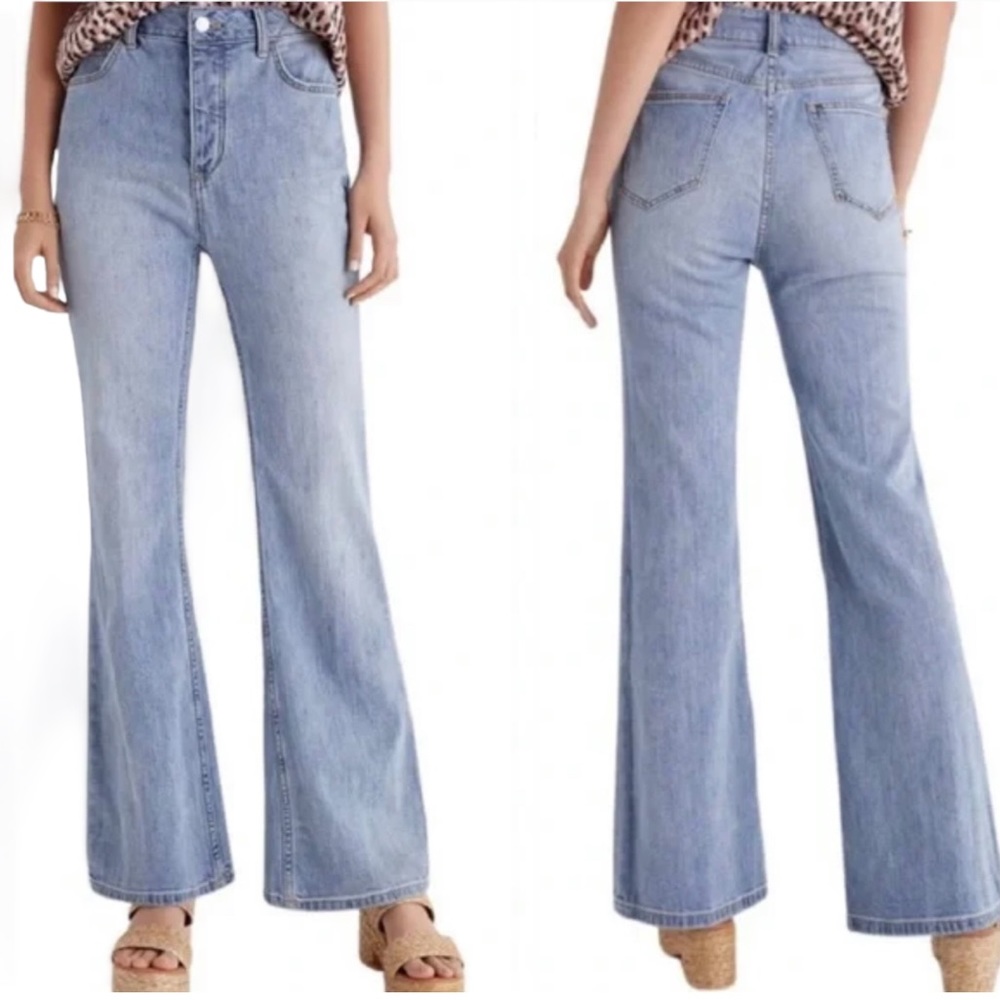Anthropologie Pilcro Size 27 High Rise Trouser Bootcut Light Wash Jeans